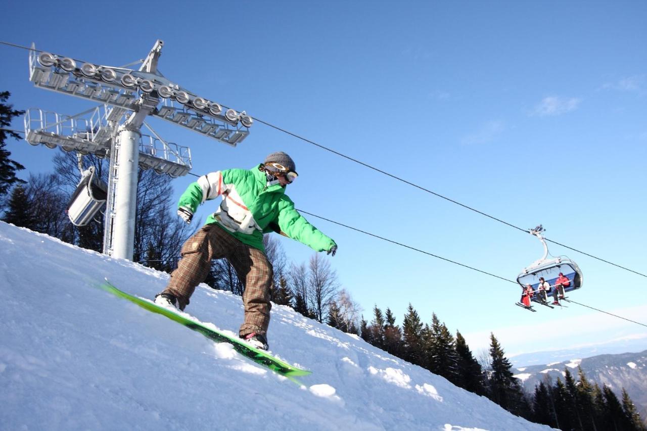 Pohorje Village Wellbeing Resort - Forest Apartments Videc Hočko Pohorje Buitenkant foto
