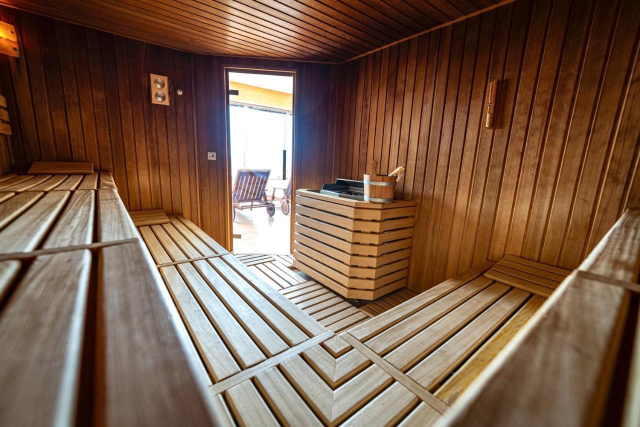 Pohorje Village Wellbeing Resort - Forest Apartments Videc Hočko Pohorje Buitenkant foto