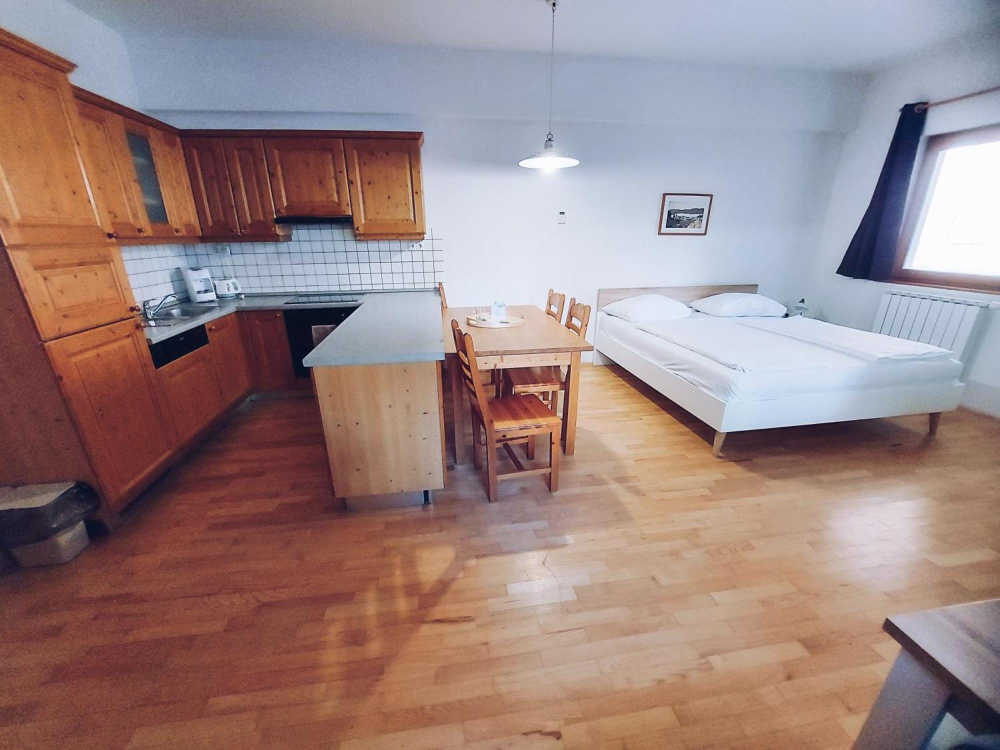 Pohorje Village Wellbeing Resort - Forest Apartments Videc Hočko Pohorje Kamer foto